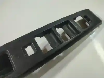 Pezzo di ricambio per auto di seconda mano plastica per mazda 5 (cr19) 2.0 cd (cr19) riferimenti oem iam cc64684l6d02  cc64 68 4l6d 02, 6022717