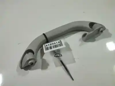 Pezzo di ricambio per auto di seconda mano maniglia a soffitto per audi a4 b5 (8d2) 1.8 riferimenti oem iam 8d0857608