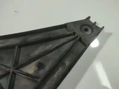 Автозапчастина б/у підсилення заднього бампера для audi a4 b5 (8d2) 1.8 посилання на oem iam 8d0807483  8d0807483