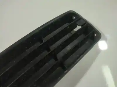 Pezzo di ricambio per auto di seconda mano griglia paraurti anteriore per audi a4 b5 (8d2) 1.8 riferimenti oem iam 8d0807346g  8 d0 807 346 g
