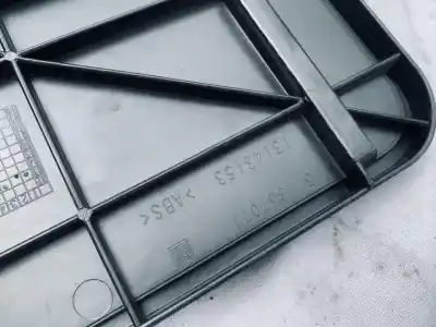 Pezzo di ricambio per auto di seconda mano plastica per opel meriva 1.6 16v riferimenti oem iam 13143153  