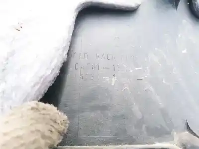 Pezzo di ricambio per auto di seconda mano plastica per toyota corolla (e11) 2.0 d-4d linea sol riferimenti oem iam 6478113080a0  64781-13080-a0