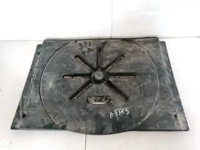 Pezzo di ricambio per auto di seconda mano plastica per peugeot 107 1.0i cat 70cv riferimenti oem iam 647710h010h