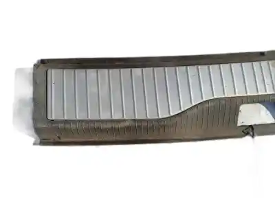 Second-hand car spare part plastics for opel zafira b 1.9 cdti oem iam references 322225228  