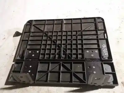 Pezzo di ricambio per auto di seconda mano plastica per opel meriva 1.6 16v riferimenti oem iam 511357071  3213569