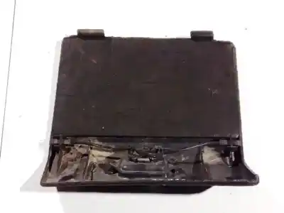 Pezzo di ricambio per auto di seconda mano plastica per audi a6 avant (4b5) 1.9 tdi riferimenti oem iam   