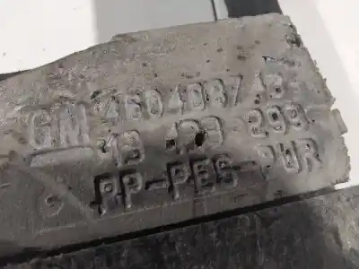 Pezzo di ricambio per auto di seconda mano plastica per opel meriva 1.6 16v riferimenti oem iam 460408748  13133299