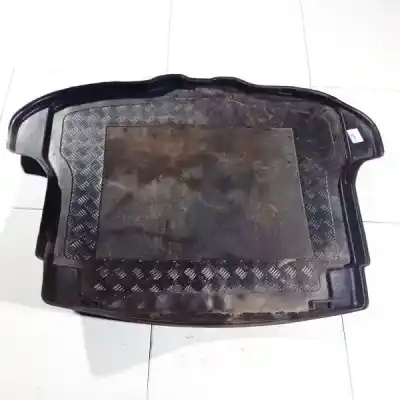 Second-hand car spare part plastics for honda cr-v iii 2.0 i oem iam references 