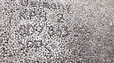 Pezzo di ricambio per auto di seconda mano plastica per audi a4 avant (b5) 2.4 riferimenti oem iam 8d9863599  