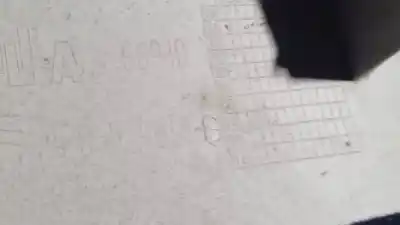 Pezzo di ricambio per auto di seconda mano plastica per opel astra h caravan 1.9 cdti riferimenti oem iam 5p0867603g  