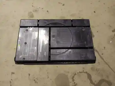 Pezzo di ricambio per auto di seconda mano plastica per opel senator a (29_) 3.0 e riferimenti oem iam 857161h600  85716-1h600