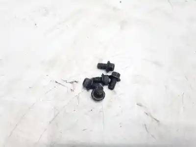 Pezzo di ricambio per auto di seconda mano pezzi vari per ford focus turn. (cb8) 1.6 tdci cat riferimenti oem iam   