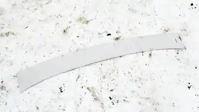 Second-hand car spare part plastics for opel kadett e fastback (t85) 1.4 s (c08, c48, d08, d48) oem iam references 6q8867617