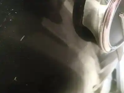 Peça sobressalente para automóvel em segunda mão puxador exterior de mala por opel insignia a (g09) 2.0 cdti (68) referências oem iam 