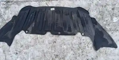 Pezzo di ricambio per auto di seconda mano plastica per ford focus iii 1.6 tdci riferimenti oem iam   foc 2011