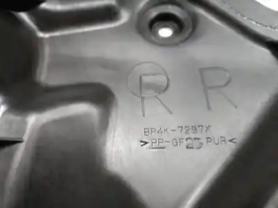 Pezzo di ricambio per auto di seconda mano pezzi vari per mazda 3 (bk) 1.6 (bk14) riferimenti oem iam bp4k7297x  bp4k-7297x