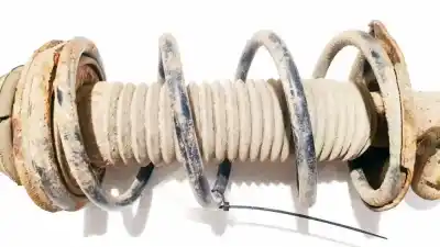 Pezzo di ricambio per auto di seconda mano molla di ammortizzazione per audi 200 c2 sedán (437, 438) 2.1 5e riferimenti oem iam 