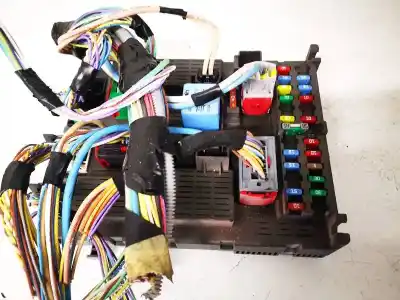 Peça sobressalente para automóvel em segunda mão módulo de confort / bsi /bcm por porsche 968 descapotable 3.0 referências oem iam 1400310580