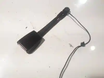 Peça sobressalente para automóvel em segunda mão chicote / encaixe cinto segurança dianteiro direito por ford focus iii 1.6 tdci referências oem iam 