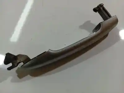 Tweedehands auto-onderdeel buitenste handgreep rechts voor voor nissan primera hatchback (p12) 1.9 dci oem iam-referenties 80640av600