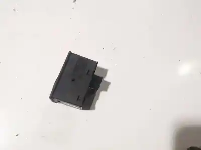 Second-hand car spare part left front power window switch for opel astra h (a04) 1.7 cdti (l48) oem iam references 13100377  