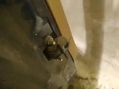 Second-hand car spare part hinge for opel astra h (a04) 1.7 cdti (l48) oem iam references 