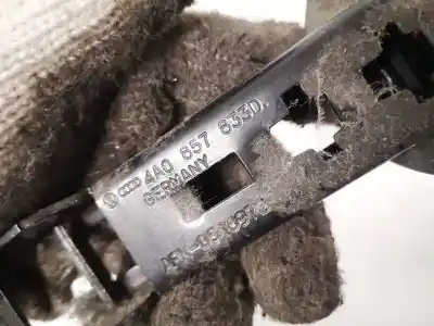 Автозапчасти б/у крюк для ремня передний правый за audi a4 b5 (8d2) 1.9 tdi ссылки oem iam 4a0857833d  