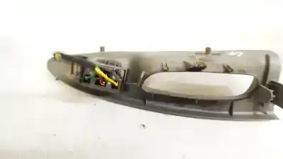 Автозапчасти б/у выключатель левого переднего окна за audi a4 b5 (8d2) 1.9 tdi ссылки oem iam 8d0867371  17452