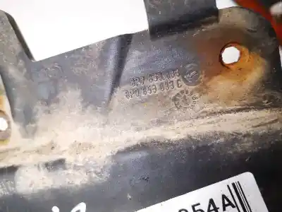 Pezzo di ricambio per auto di seconda mano plastica per audi a3 (8p1) 1.6 riferimenti oem iam 8p7853833  8p7853833c