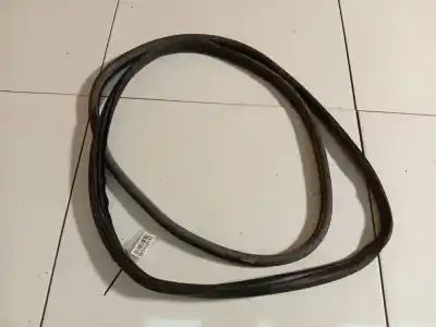 Tweedehands auto-onderdeel deurcontour rubber voor citroen c4 i (lc_) 1.6 hdi oem iam-referenties 