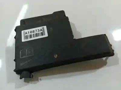 Peça sobressalente para automóvel em segunda mão caixa de fusíveis e relés por opel insignia a (g09) 2.0 cdti (68) referências oem iam 525230582