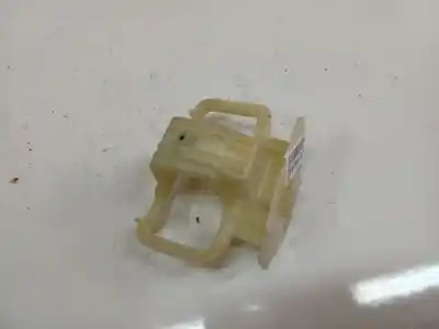 Second-hand car spare part plastics for citroen c4 i (lc_) 1.6 hdi oem iam references 9646272480