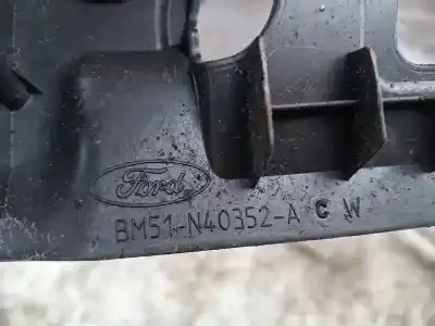 Pezzo di ricambio per auto di seconda mano plastica per ford focus iii 1.6 tdci riferimenti oem iam bm51n40352a  