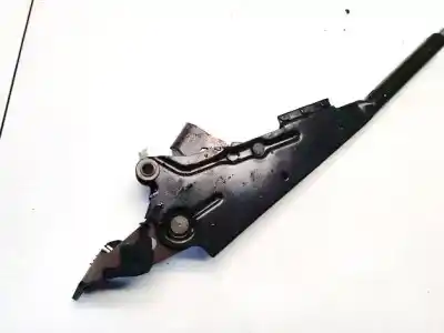 Pièce détachée automobile d'occasion levier de frein a main pour audi a4 b5 (8d2) 1.8 références oem iam 8d0711303b