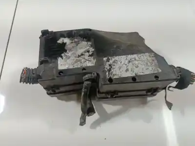 Peça sobressalente para automóvel em segunda mão caixa de fusíveis e relés por ford focus iii 1.6 tdci referências oem iam 8688039