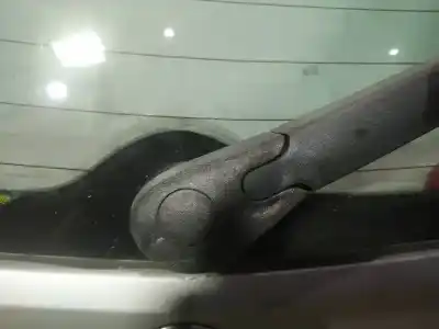 Tweedehands auto-onderdeel achterwissermotor voor nissan primera hatchback (p12) 1.9 dci oem iam-referenties 