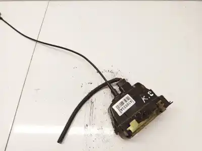 Tweedehands auto-onderdeel achter links deurslot voor nissan primera hatchback (p12) 1.9 dci oem iam-referenties 