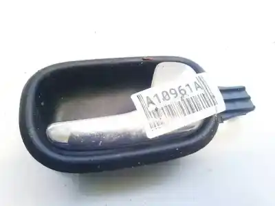 Second-hand car spare part interior right rear handle for audi a4 b5 (8d2) 1.8 oem iam references 8d0839020  