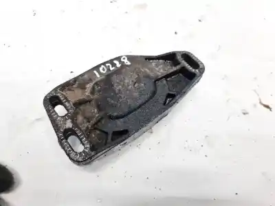 Second-hand car spare part engine support for audi a4 b6 (8e2) 1.9 tdi quattro oem iam references   