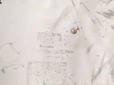 Pezzo di ricambio per auto di seconda mano plastica per volvo v50 (545) 1.6 d riferimenti oem iam 30755058  