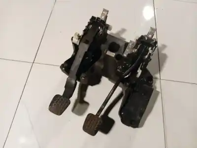 Peça sobressalente para automóvel em segunda mão pedal da embreagem por opel insignia a (g09) 2.0 cdti (68) referências oem iam 13228166