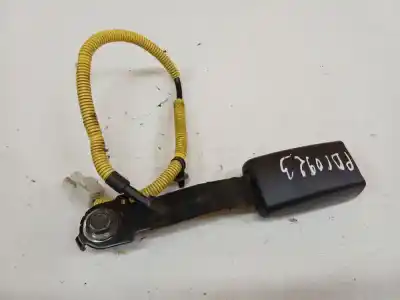 Pezzo di ricambio per auto di seconda mano gancio cintura anteriore destro per hyundai i30 (fd) 1.6 crdi riferimenti oem iam 08052213