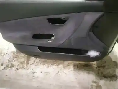 Tweedehands auto-onderdeel bekleding linker voordeur voor nissan primera hatchback (p12) 1.9 dci oem iam-referenties 