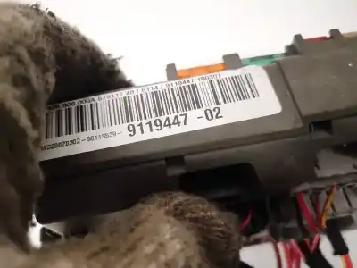 Pezzo di ricambio per auto di seconda mano scatola relè/fusibili per bmw 3-series, e90 / e91 / e93 2005.02 - 2009.01 330 173kw 2005.02 - 2009.01 riferimenti oem iam 911944702  9119447-02