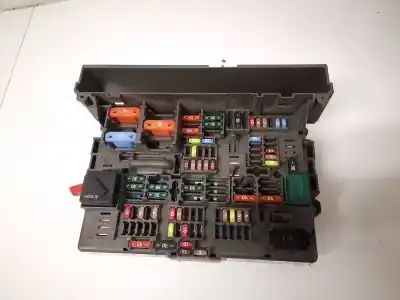 Peça sobressalente para automóvel em segunda mão caixa de fusíveis e relés por bmw 3-series, e90 / e91 / e93 2005.02 - 2009.01 330 173kw 2005.02 - 2009.01 referências oem iam 911944702