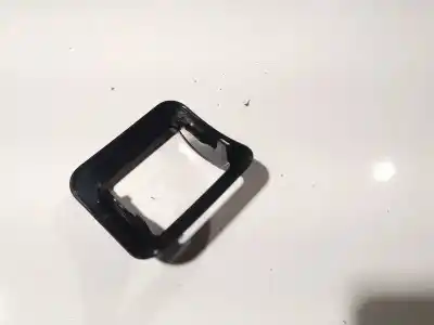 Pezzo di ricambio per auto di seconda mano plastica per kia cee'd fastback (ed) 1.4 riferimenti oem iam 893961h010  89396-1h010