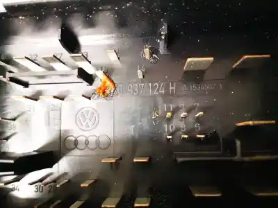 Second-hand car spare part fuse box unit for audi a3 (8p1) 1.9 tdi oem iam references 1k0937124h  