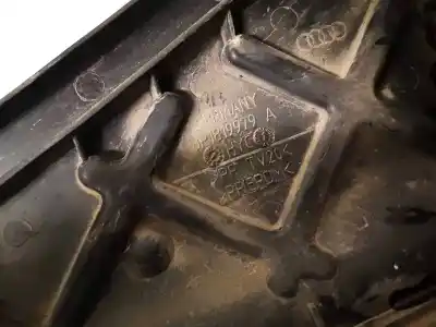Pezzo di ricambio per auto di seconda mano plastica per audi a3 (8p1) 1.9 tdi riferimenti oem iam 8p1819979a  