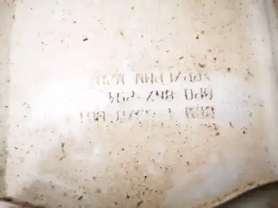 Pezzo di ricambio per auto di seconda mano plastica per audi a3 (8p1) 1.9 tdi riferimenti oem iam 8p0867294  