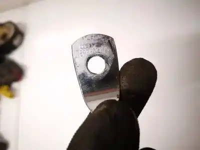 Pezzo di ricambio per auto di seconda mano plastica per audi a3 (8p1) 1.9 tdi riferimenti oem iam 8p3857825  